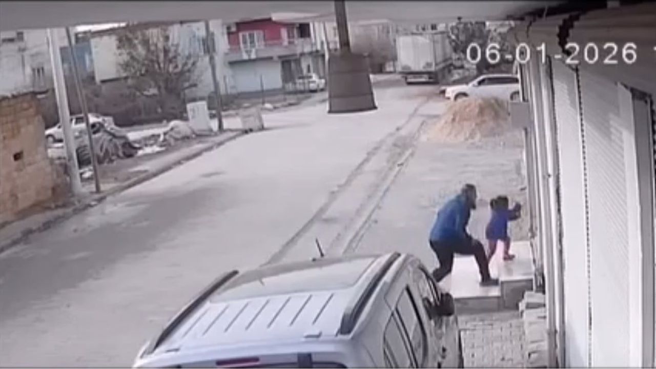 Mardin Kızıltepe'de sokak ortasında bebekli anne ve çocuğa saldırı: Şüpheli gözaltına alındı