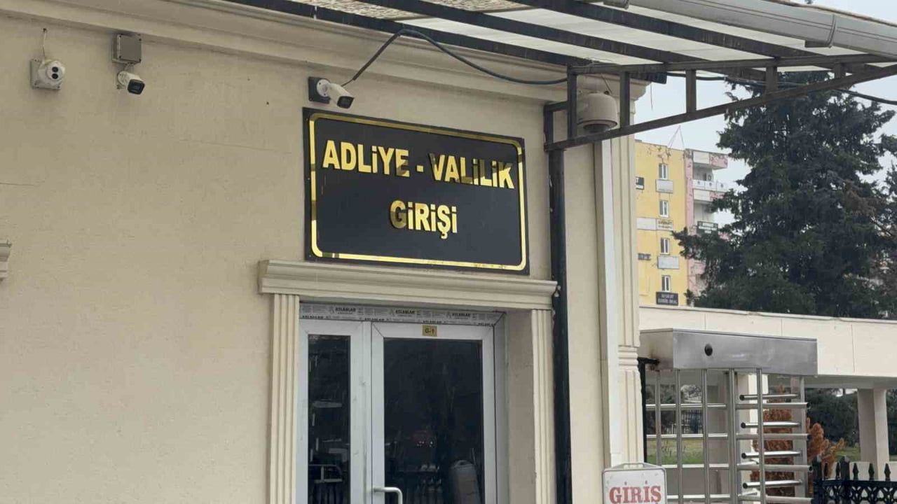 Mardin Mazıdağı'nda miras anlaşmazlığı: Babasını patlayıcıyla öldürmeye çalıştığı iddia edilen sanığın duruşması 6 Mayıs'a ertelendi