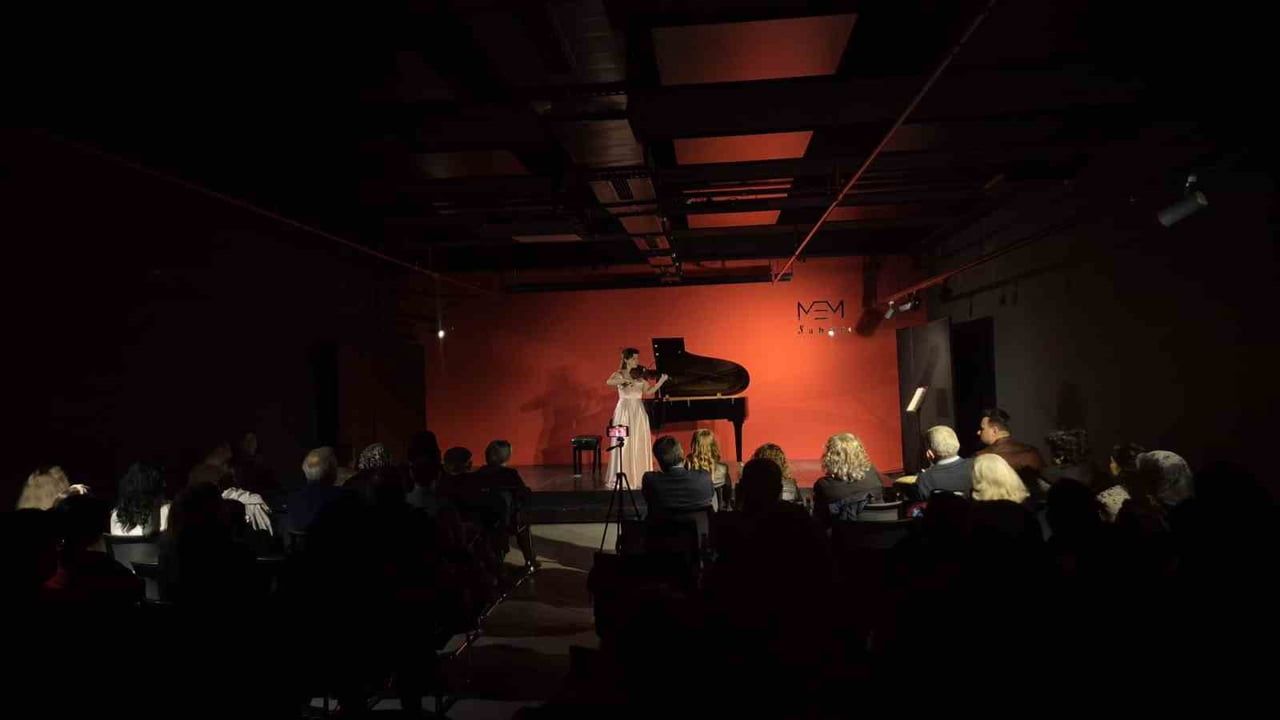 MEM Genç Sahne'de yılın ilk konseri: Elif Çalışan keman dinletisi