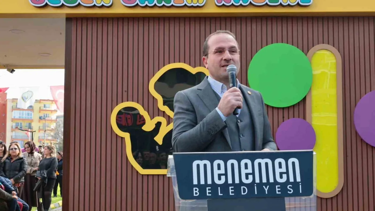 Menemen'de 'Ana Kucağı Yaşam Destek Noktaları' üç noktada hizmete açıldı