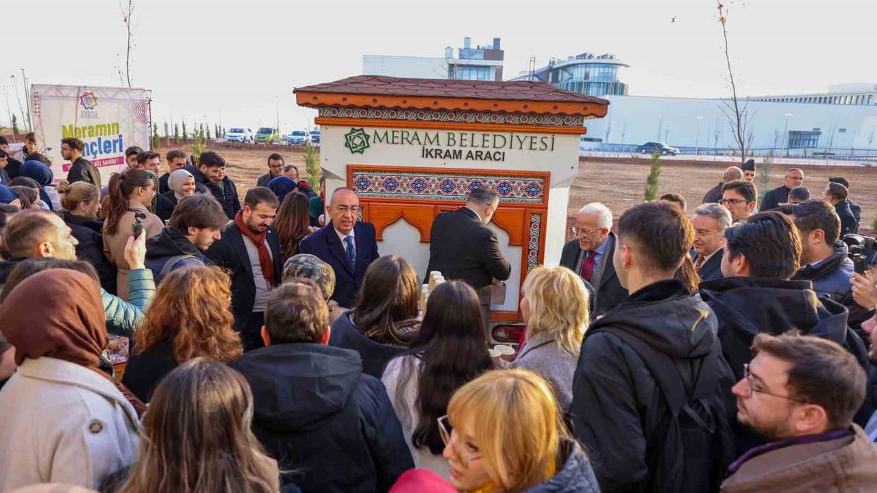 Meram Belediyesi’nden NEÜ öğrencilerine final molası: Başkan Kavuş’tan çorba ikramı