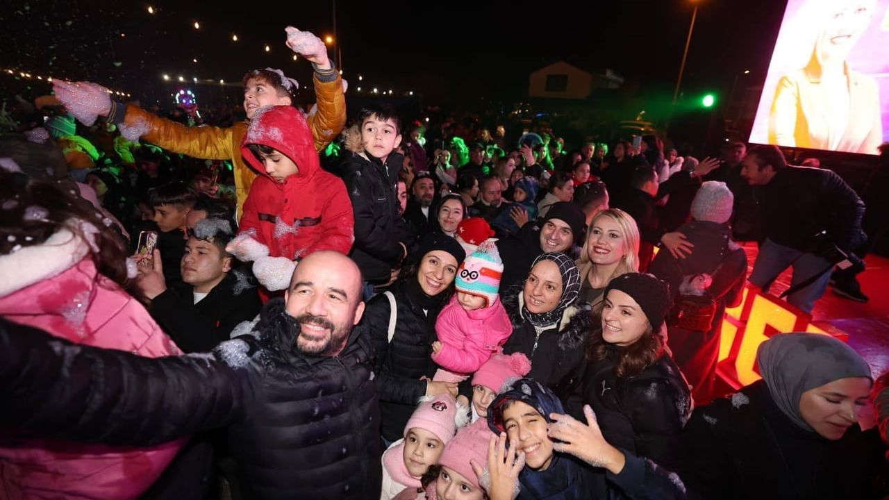 Merkezefendi Kış Festivali'nde Müzik, Yapay Kar ve Aile Dostu Etkinlikler