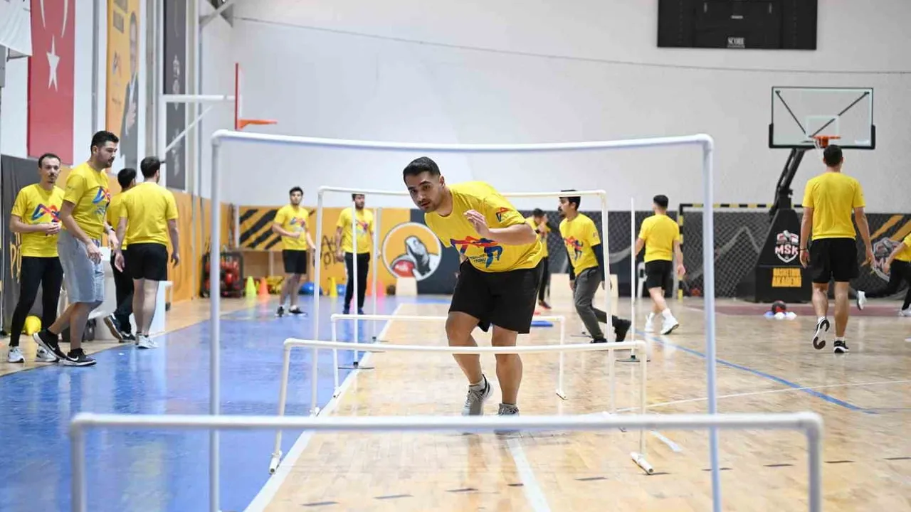 Mersin Büyükşehir’den ücretsiz fiziki yeterlilik kursları: Polislik, askerlik ve BESYO hazırlığı