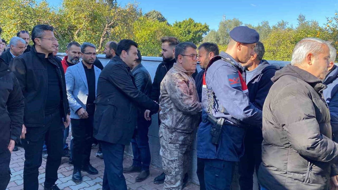 Mersin'de görevli polis memuru Bekir Şimşek, Erdemli'de son yolculuğuna uğurlandı