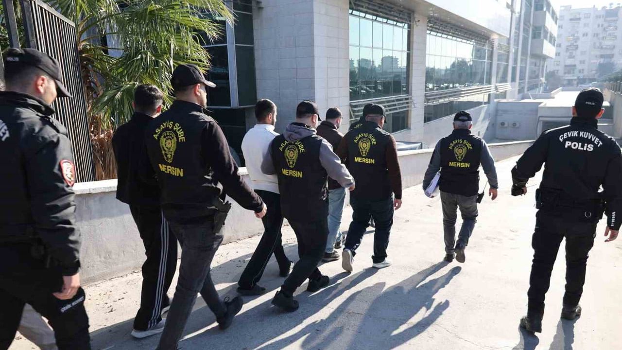 Mersin'de paravan şirketlerle organize dolandırıcılık: 10 tutuklama