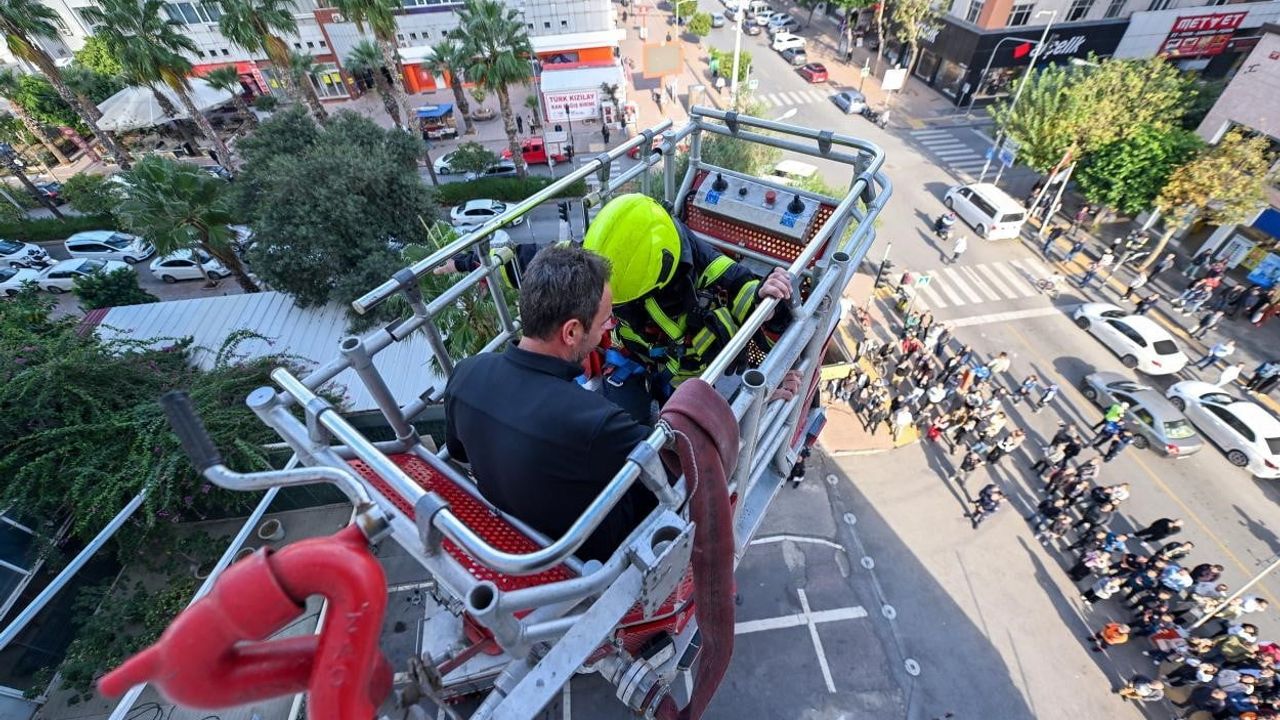 Mersin İtfaiyesi 2025'te 11.396 vakaya müdahale etti, 8.342'si yangın