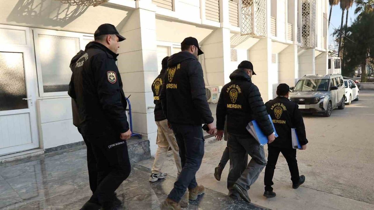 Mersin merkezli 9 ilde 'sazan sarmalı' operasyonu: 28 gözaltı, 450 milyon liralık işlem tespit edildi