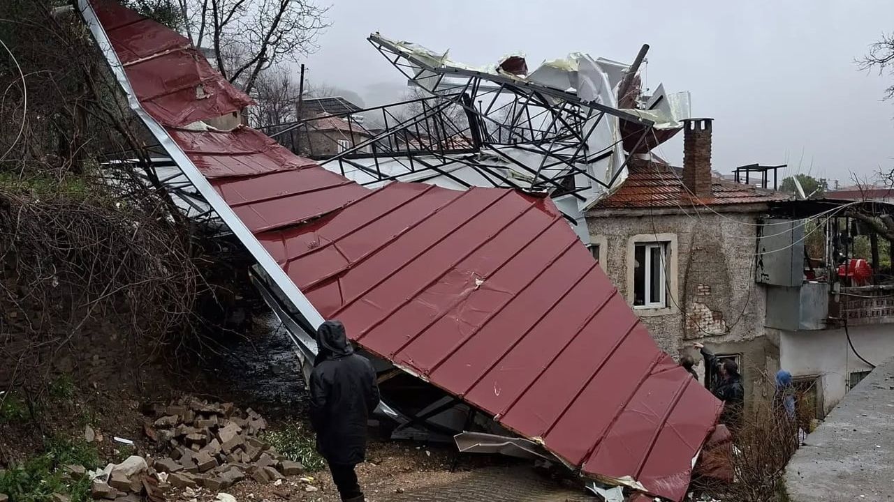 Meteoroloji'den Aydın için fırtına ve kuvvetli rüzgar uyarısı — 1 Şubat 2026