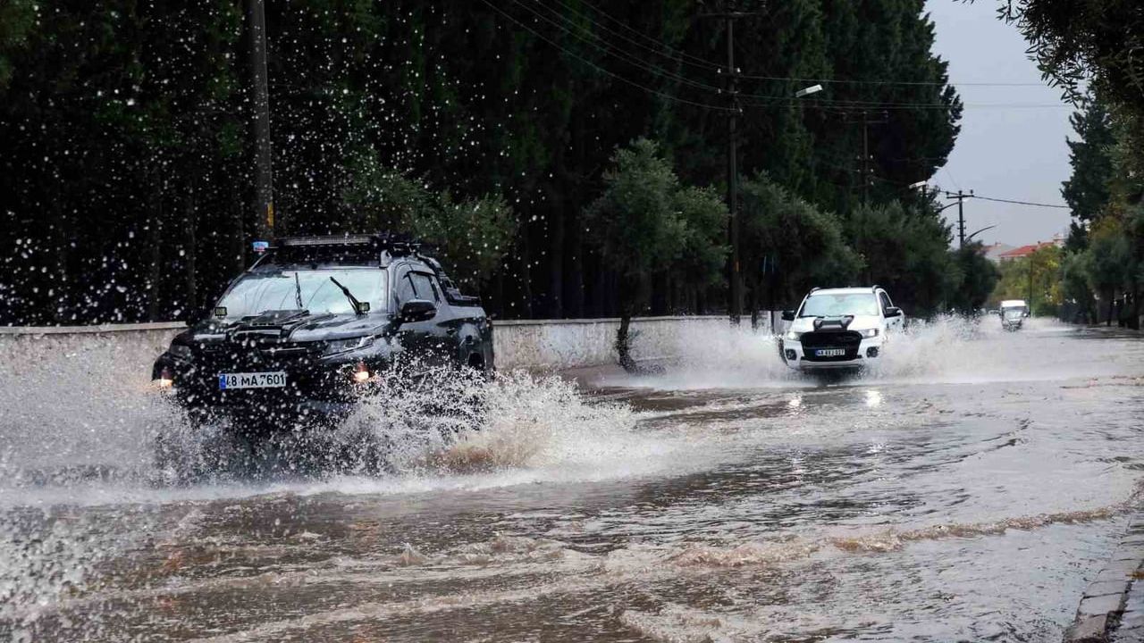 Meteoroloji'den Muğla için kuvvetli sağanak uyarısı — 08.01.2026