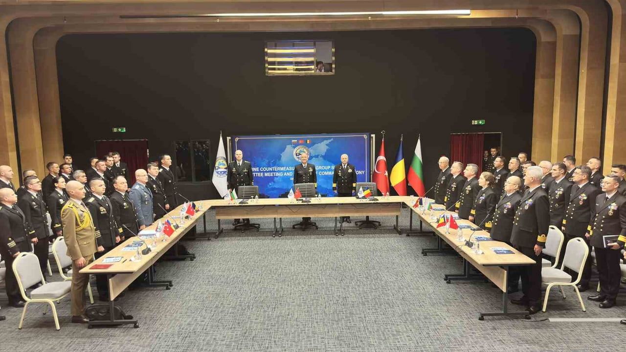 MKT Karadeniz Görev Grubu komutası Türkiye’ye geçti