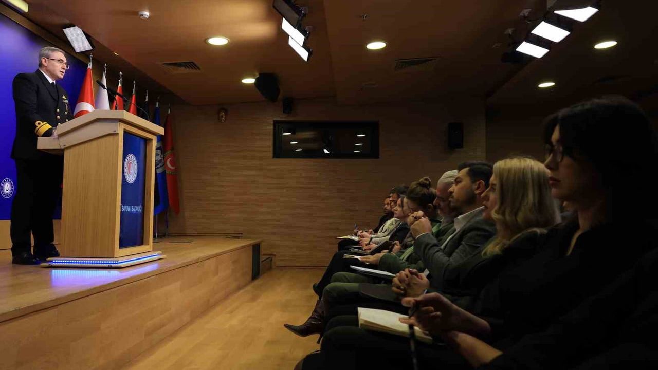 MSB: Türkiye, Suriye’nin yardım talebi hâlinde gerekli desteği sağlayacağını açıkladı