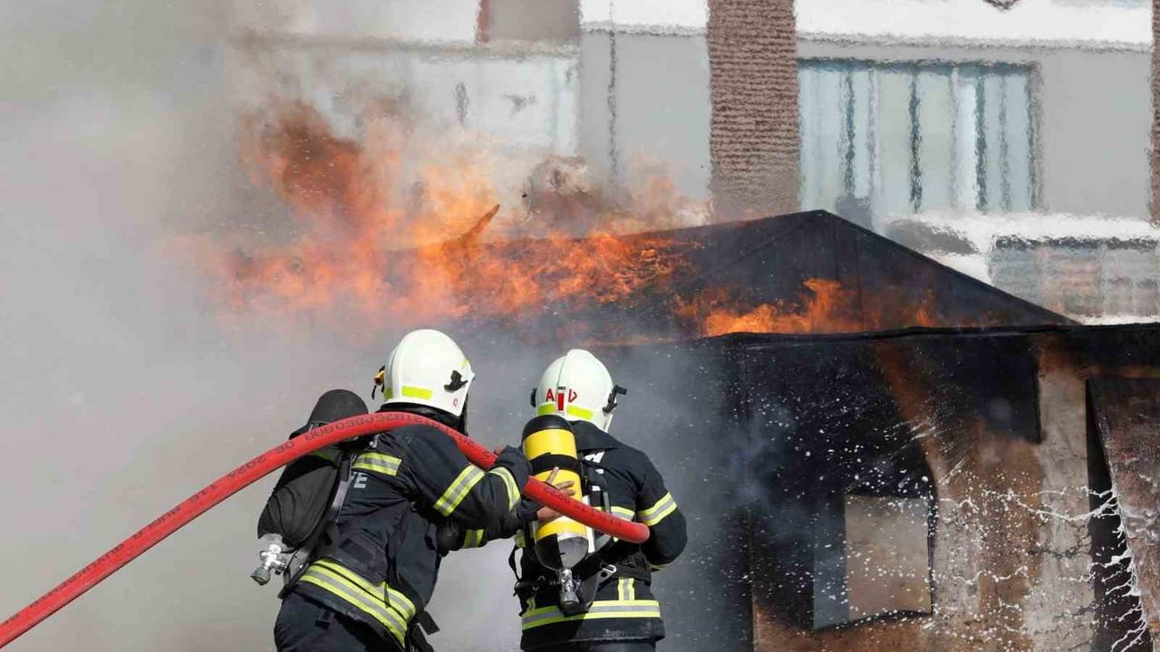 Muğla Büyükşehir İtfaiyesi 2025'te 4 bin 811 olaya müdahale etti