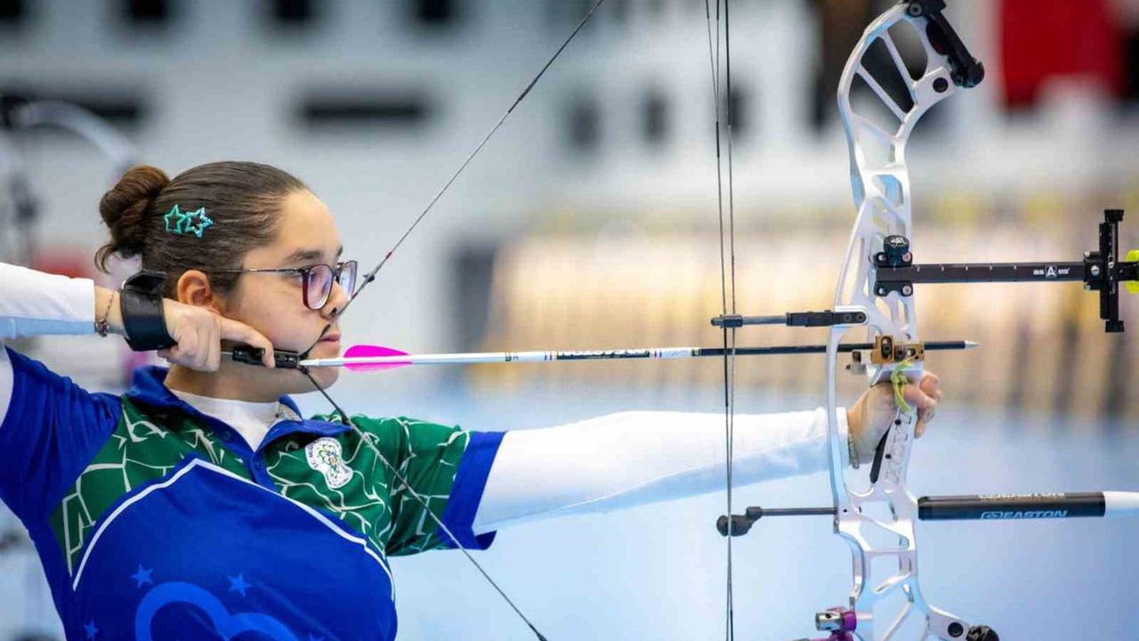 Muğla Büyükşehir sporcuları Samsun Kış Kupası'nda iki takım gümüşü ve bir bireysel şampiyonluk elde etti