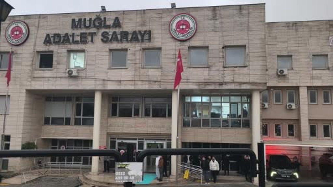 Muğla'da 'Sakaraltı-Sakarüstü' sahte hesabına ilişkin şüpheliler adliyeye sevk edildi