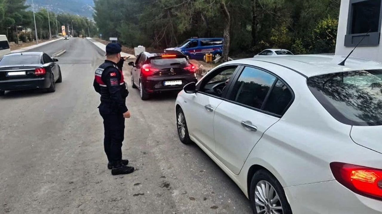 Muğla Jandarması Aralık 2025 Bilançosu: 372 Yakalama, 147 Tutuklama