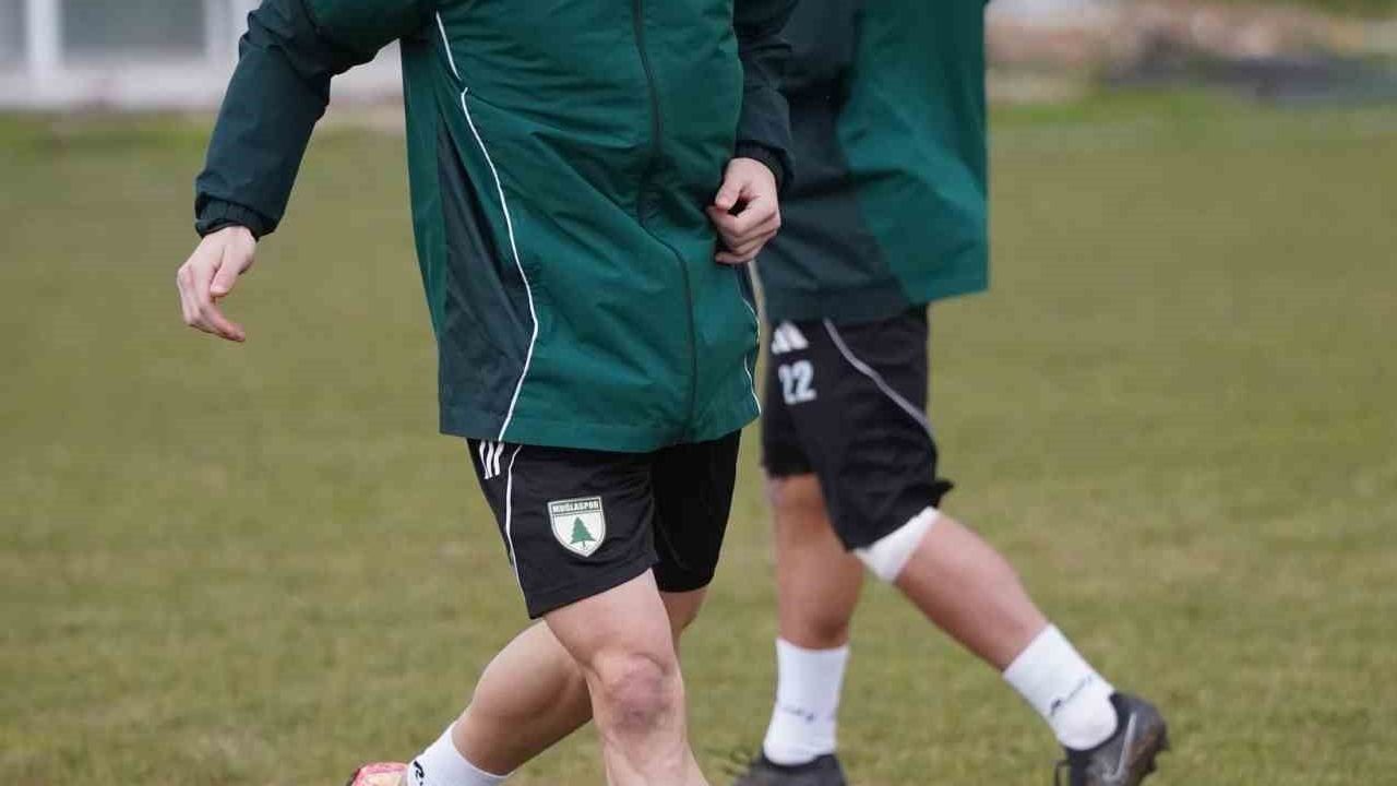 Muğlaspor, 23. hafta öncesi Bucaspor 1928 maçına kilitlendi