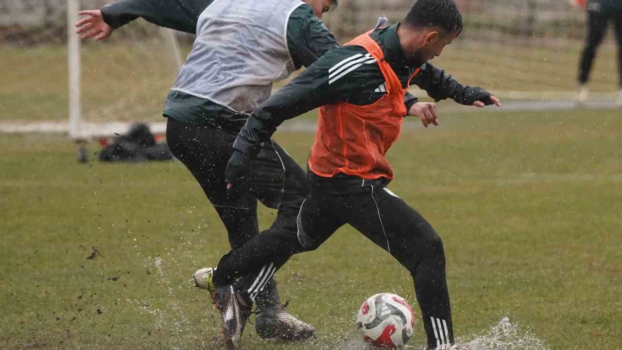 Muğlaspor Teknik Direktörü Besim Durmuş: "Kazanmak için Beykoz'a gidiyoruz"