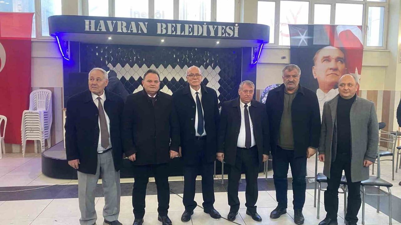 Murat Hançer, Havran Sebzeciler ve Meyveciler Esnaf Odası Başkanlığına Yeniden Seçildi