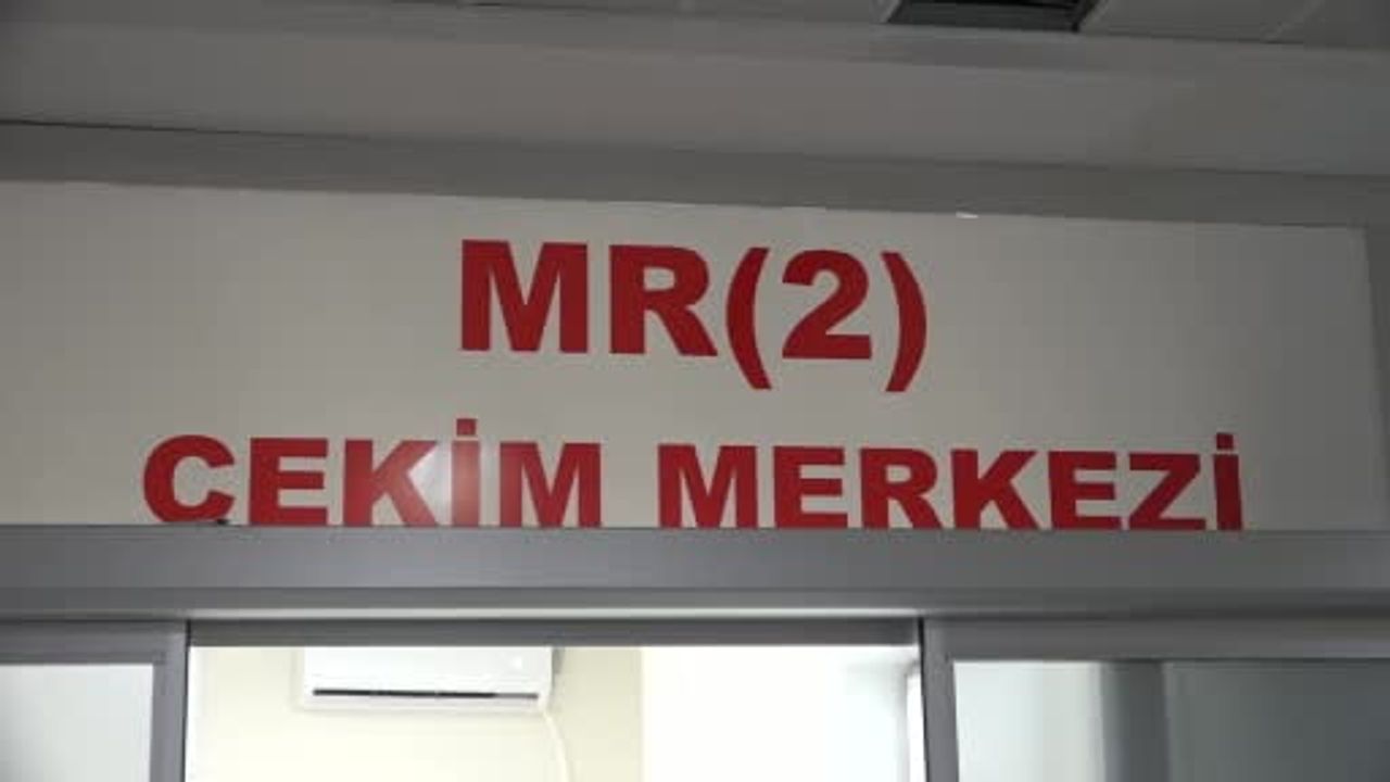 Muş Devlet Hastanesi'ne yapay zeka destekli ikinci MR cihazı kuruldu