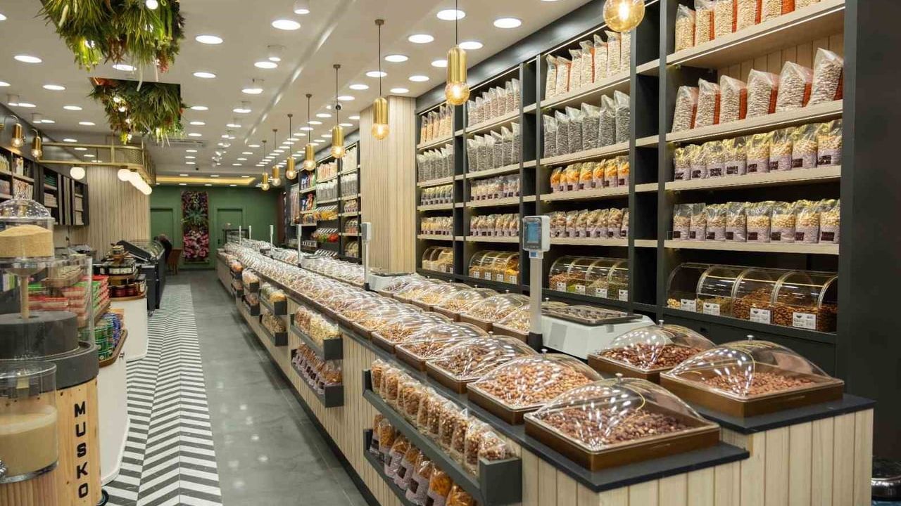 Musko Kuruyemiş Adana'da zengin ürün yelpazesiyle tercih ediliyor