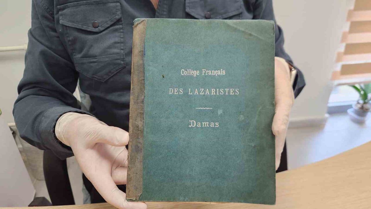 Nesimi'ye Ait Daha Önce Bilinmeyen Gazeller Munzur Üniversitesi'ndeki Lazarist Defterinde Ortaya Çıktı