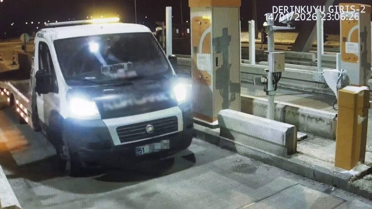 Nevşehir'de otoyolda ters istikamette giden kamyonet kameralarca tespit edildi; H.K. hakkında işlem başlatıldı