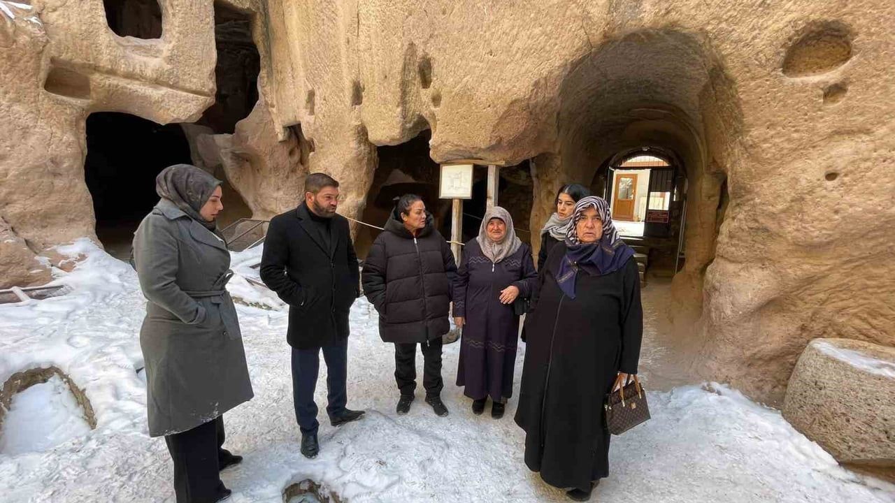 Niğde İl Kültür ve Turizm Müdürlüğü'nden şehit ailelerine onur kahvaltısı