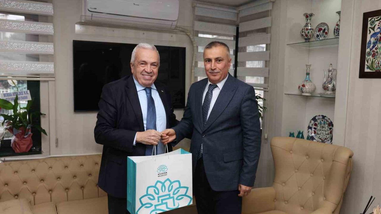 Nilüfer Başkanı Şadi Özdemir’den İl Milli Eğitim Müdürü Gürhan Çokgezer’e 'Hayırlı Olsun' Ziyareti