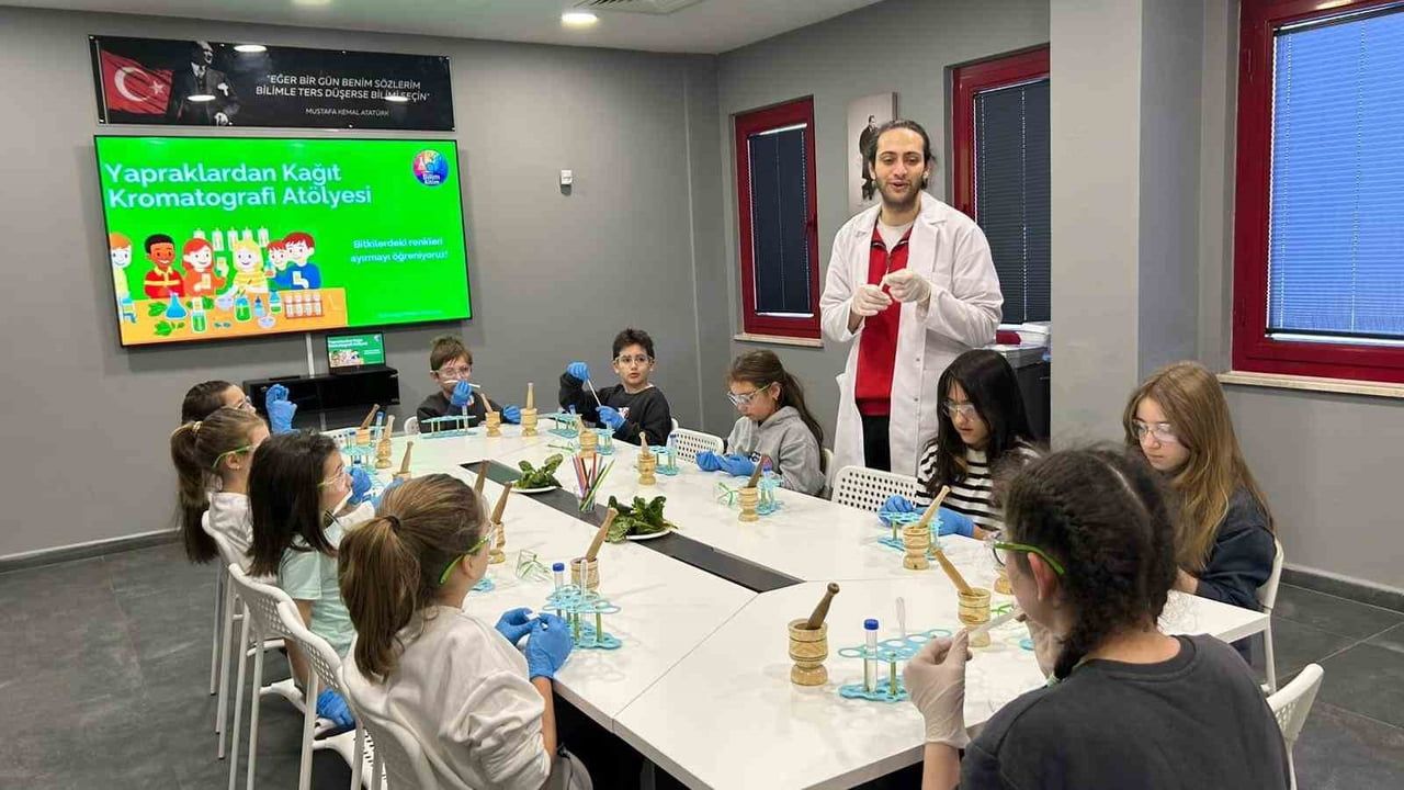 Nilüfer'de yarıyıl etkinlikleri tamamlandı: Yüzlerce çocuk katıldı