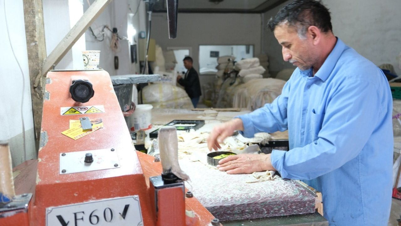 Norveç’ten gelen deriler Erzincan’da tulum peyniri geleneğini destekliyor