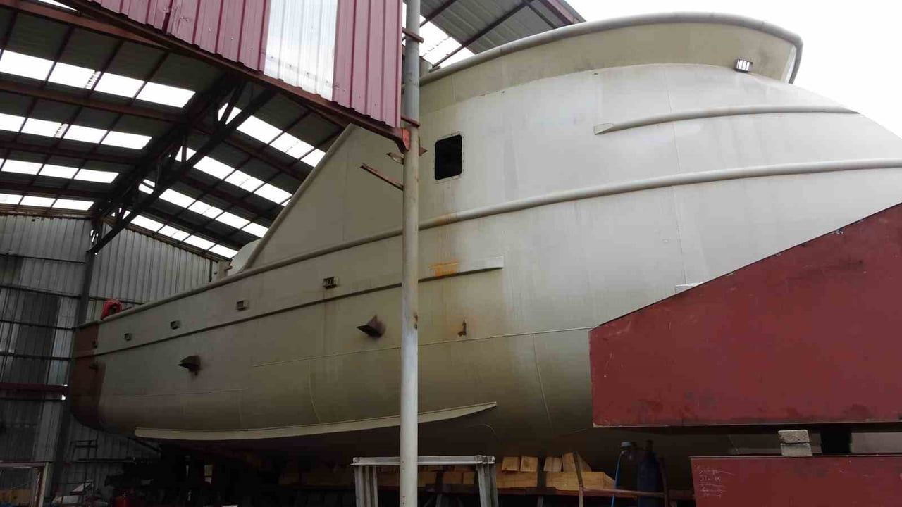 Of'tan Senegal'e Tasarım Balıkçı Teknesi İhracatı