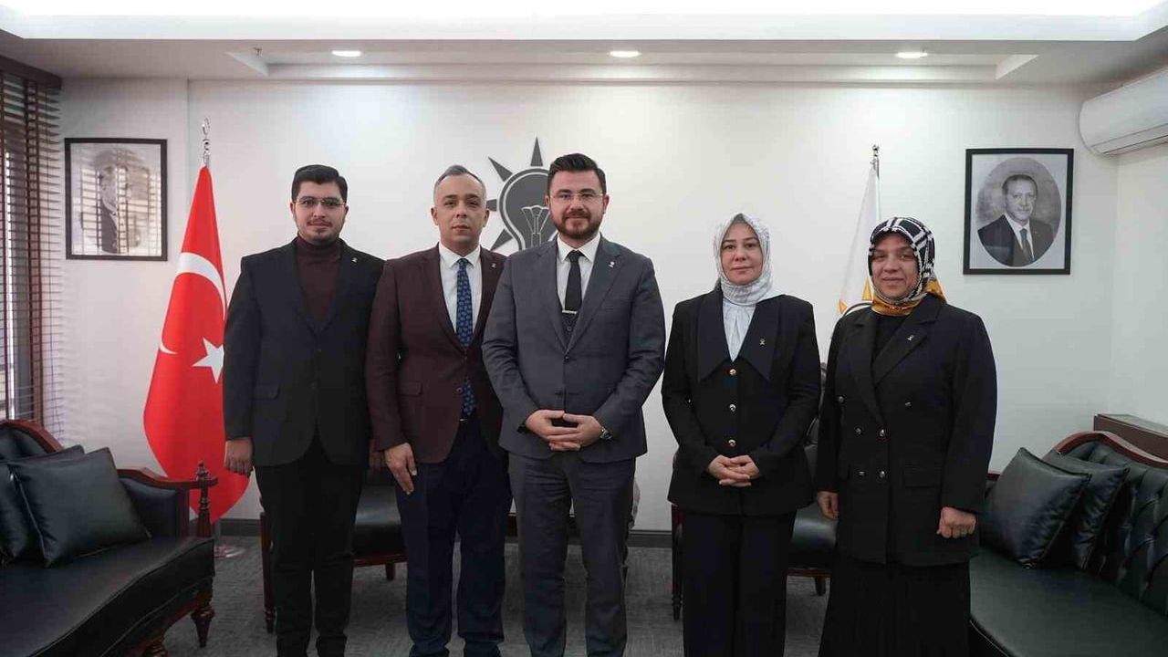 Okandan: Yargıtay Verilerine Göre AK Parti Üye Sayısı 11 milyon 543 bin 301’e Ulaştı — Siyaset Milletin İçinde Yürütülüyor