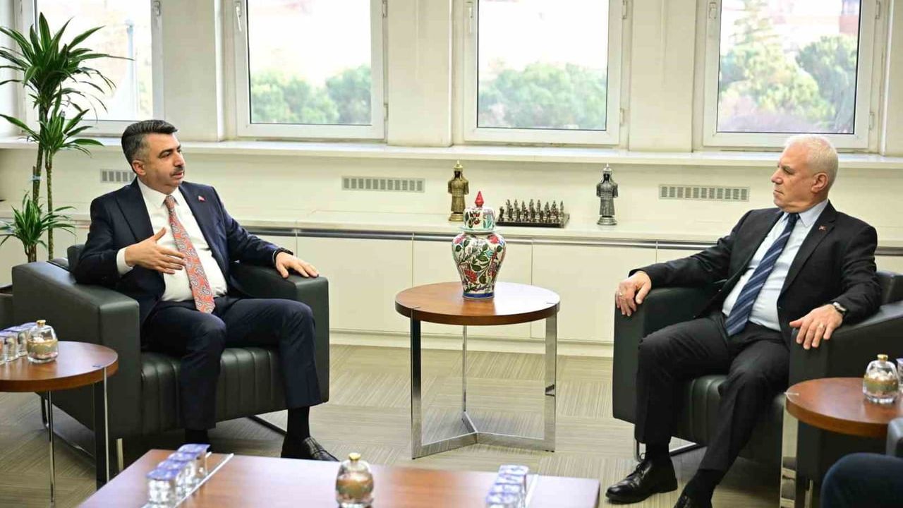 Oktay Yılmaz’dan saldırıya kınama: 'Bu saldırı demokratik değerlere aykırıdır'