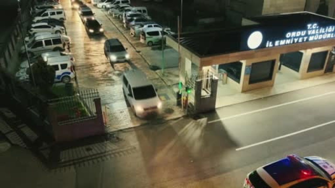 Ordu’da sokak satıcılarına operasyon: 12 tutuklama, çok sayıda uyuşturucu ele geçirildi