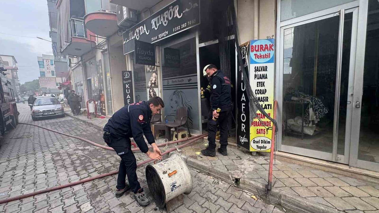Ortaca'da kuaförde çıkan yangın itfaiyenin hızlı müdahalesiyle söndürüldü