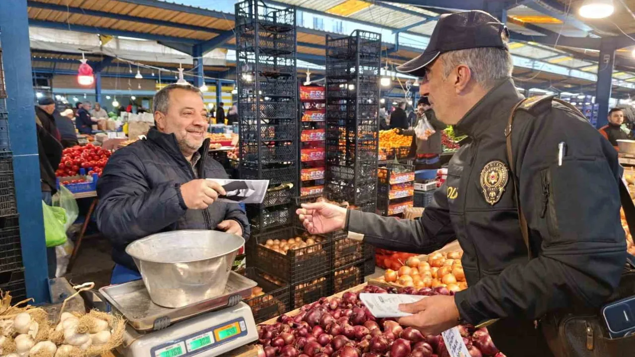 Osmaneli'de dolandırıcılığa karşı bilgilendirme çalışması yapıldı