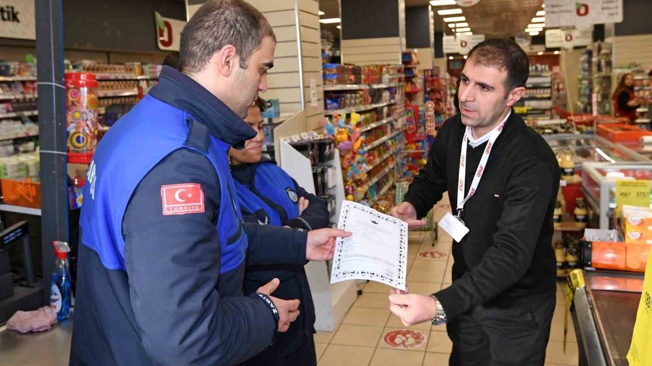 Osmangazi'de marketlerde etiket ve fiyat denetimi