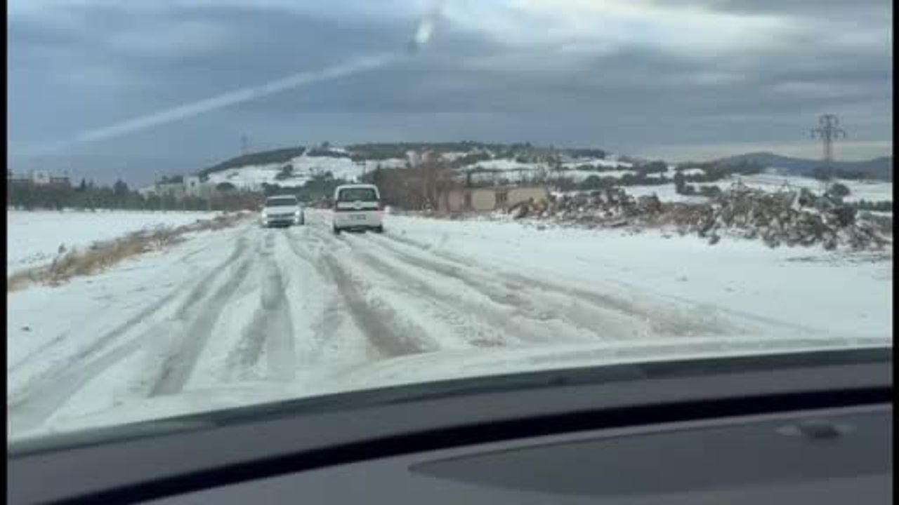 Osmaniye'de kar yağışı Düziçi'nin yüksek kesimlerinde ulaşımı aksattı