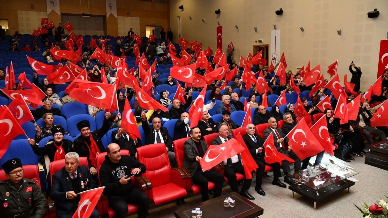 Osmaniye Musiki Derneği Belediye Korosu'ndan 'Kurtuluş' Konseri