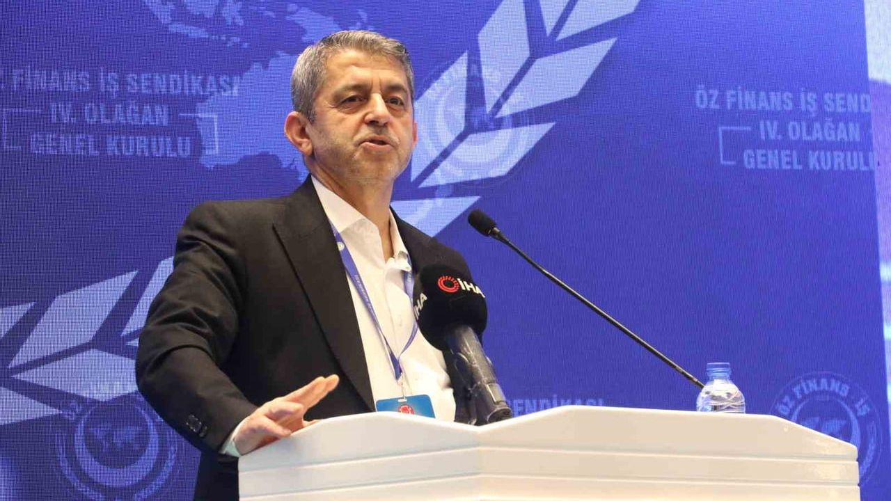 Öz Finans-İş 4. Olağan Genel Kurulu Ankara'da Yapıldı: Eroğlu, '153 Arkadaşımızla Sıfır Sermaye Başladık'
