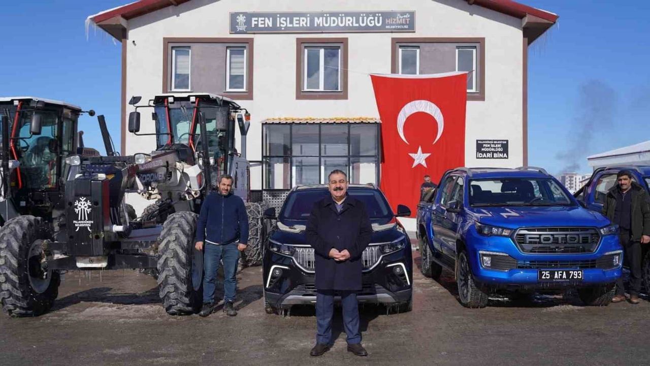 Palandöken Belediyesi filosunu 12 yeni araçla güçlendirdi