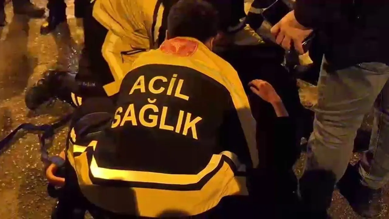 Palandöken'de yolda baygın bulunan 20'li yaşlardaki kadın hastaneye kaldırıldı