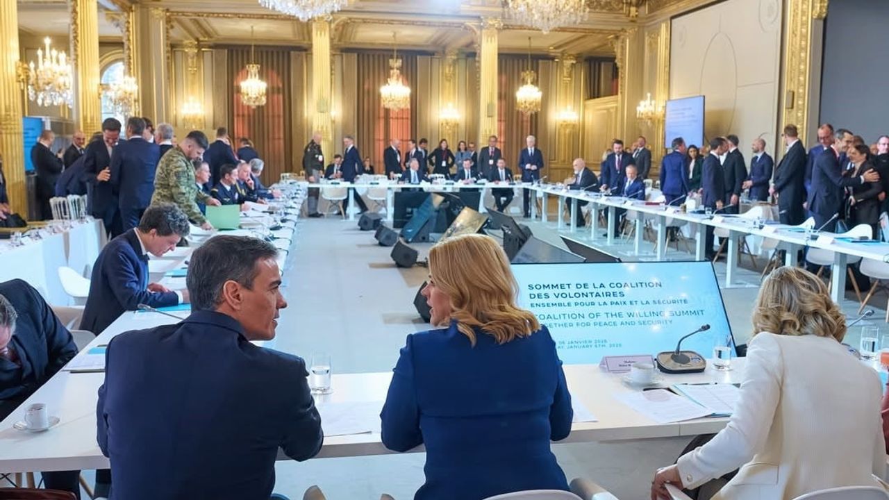 Paris'te Gönüllüler Koalisyonu Liderler Zirvesi başladı — Ukrayna gündemiyle 35 ülke katıldı