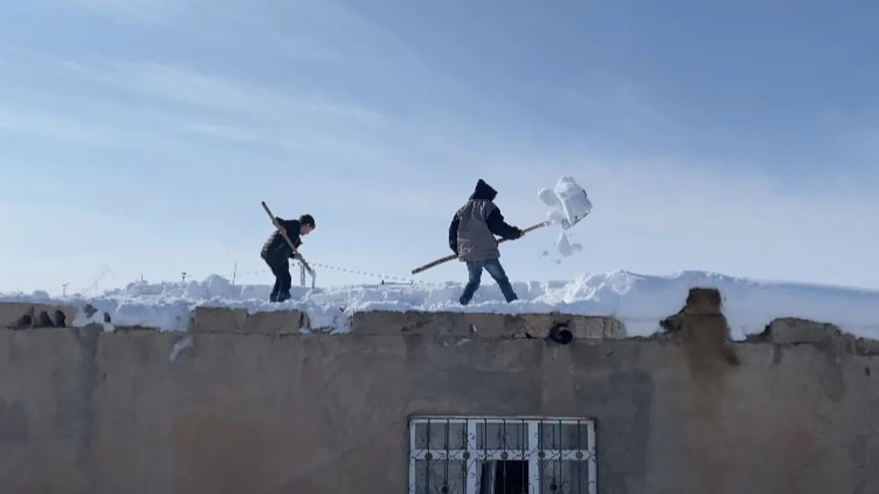 Patnos'ta dayanışma seferberliği: Köylerde kar ve soğuklara imeceyle müdahale