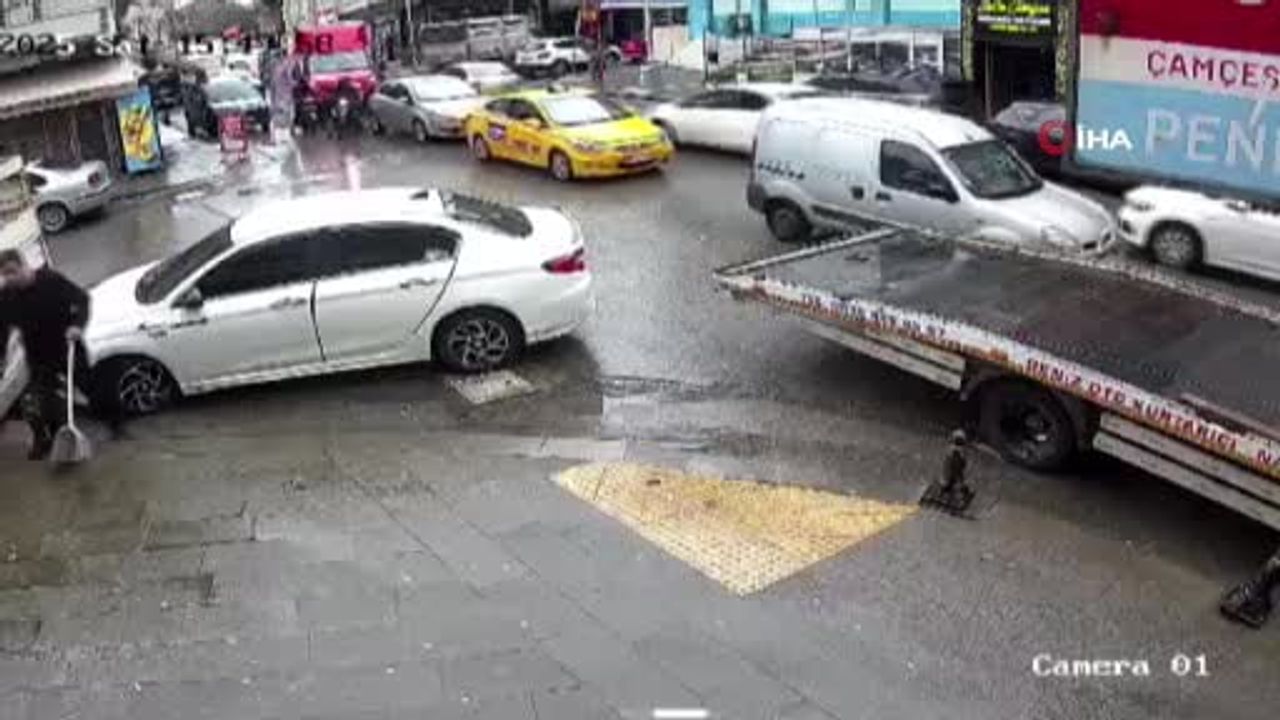 Pendik'te motosikletli kuryeyi iki araç arasında sıkıştıran sanığa 7 yıl 9 ay hapis cezası