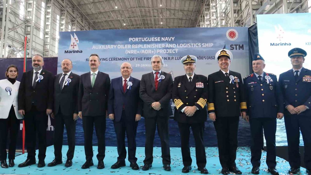 Portekiz Donanması için İnşa Edilen İlk Denizde İkmal ve Lojistik Destek Gemisi Tuzla’da Kızağa Kondu