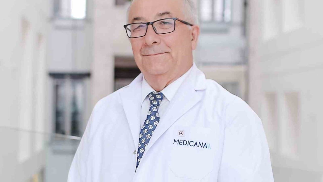 Prof. Dr. Ali Yanık: Kadın kanserlerinde erken tanı hayati öneme sahip