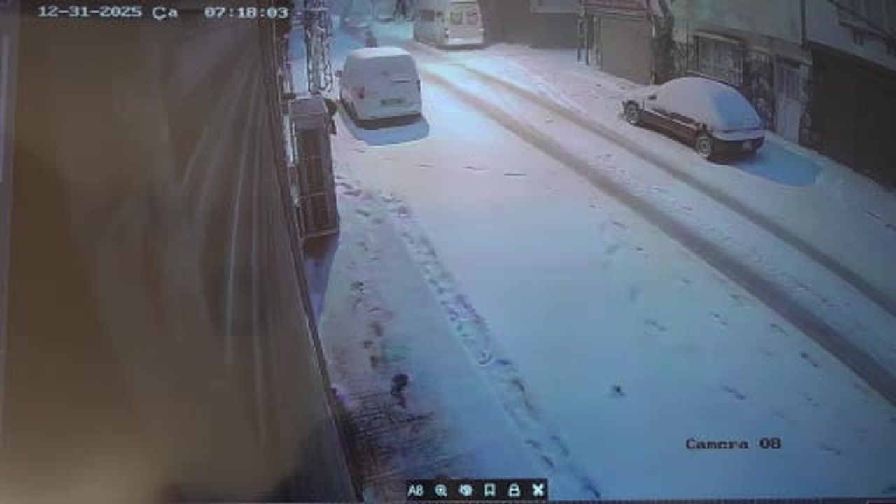 Şahinbey'de kahvehanede gasp: 71 yaşındaki Cemil Şahan’ın 2 milyon TL değerindeki altın ve döviz çantası çalındı