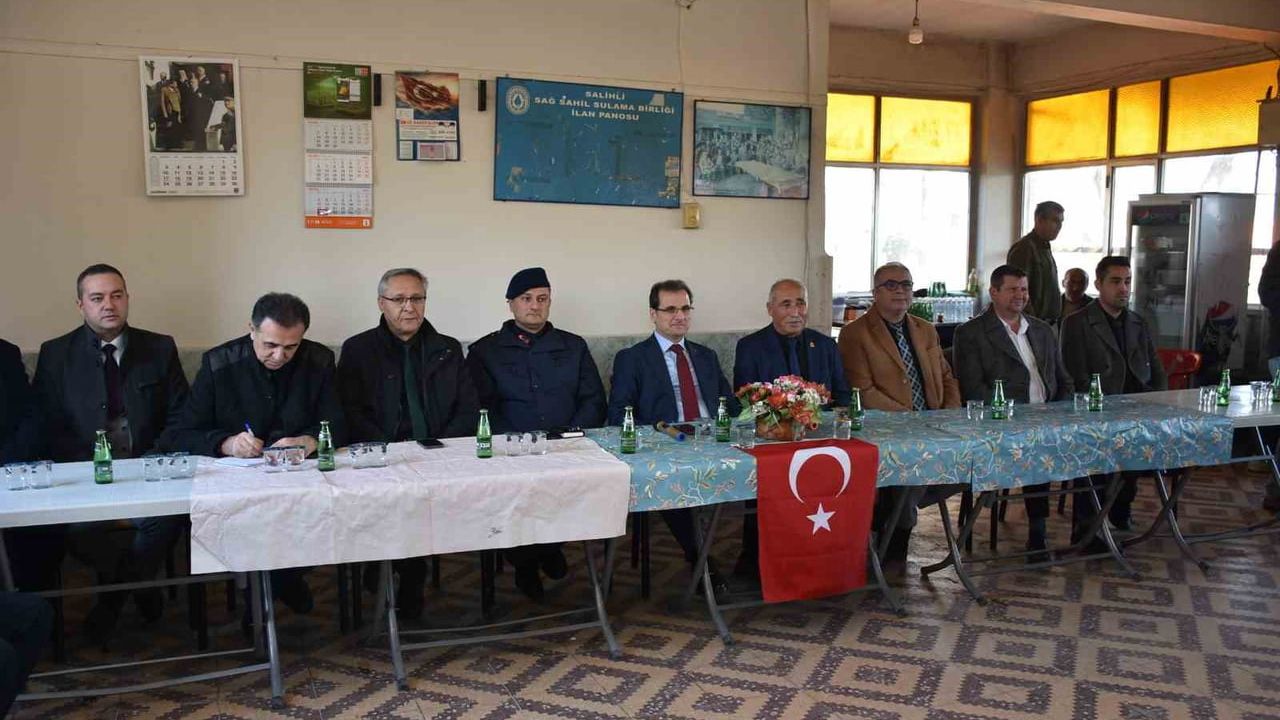 Salihli Kaymakamı Ali Güldoğan Emirhacılı ve Karayahşi mahallelerini ziyaret etti