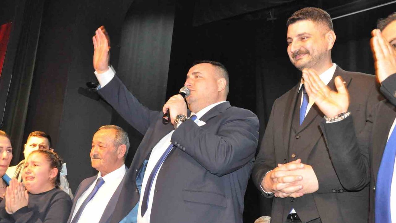 Salihli Lokantacılar ve Gazinocular Esnaf Odası Başkanı Ahmet Tekin oldu